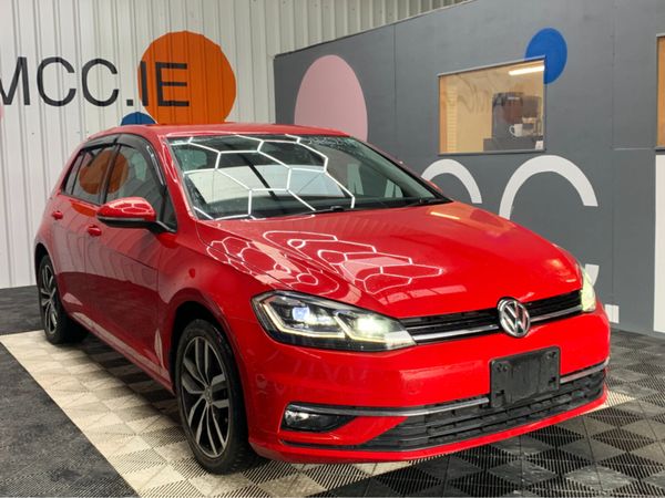 Volkswagen Golf Hatchback, Petrol, 2019, Red
