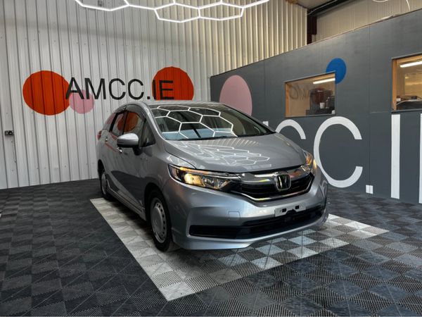 Honda Shuttle Estate, Petrol Hybrid, 2020, Silver