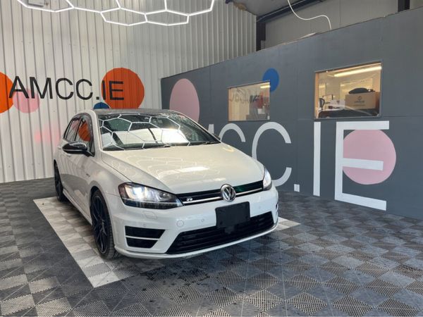 Volkswagen Golf Hatchback, Petrol, 2016, White