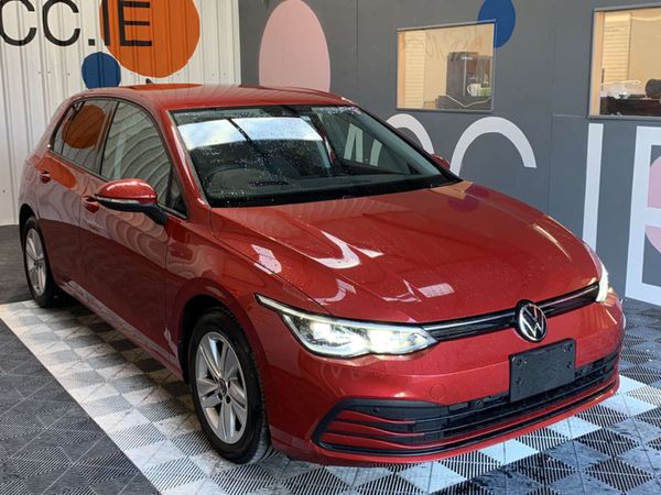 Volkswagen Golf Hatchback, Petrol, 2021, Red