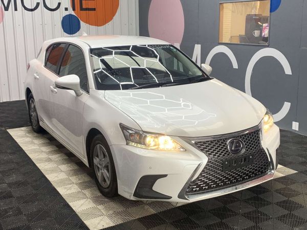 Lexus CT Hatchback, Petrol Hybrid, 2020, White
