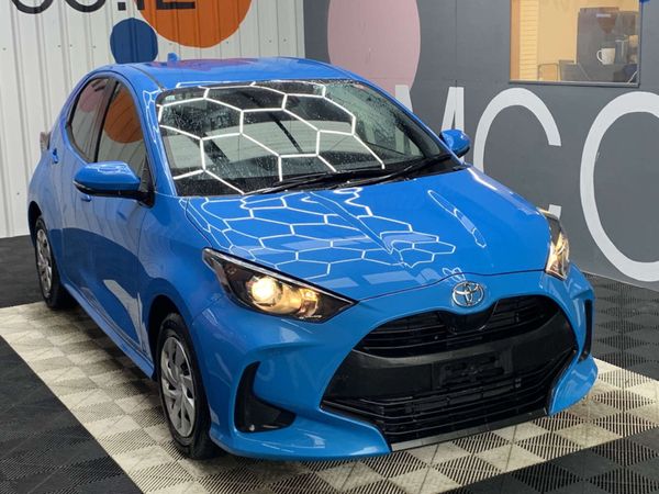 Toyota Yaris Hatchback, Petrol, 2023, Blue