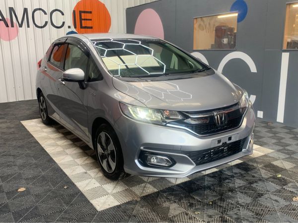 Honda Fit Hatchback, Petrol Hybrid, 2019, Silver
