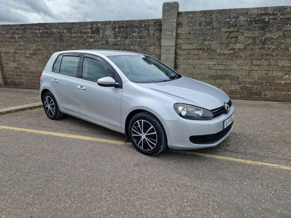 Volkswagen Golf Hatchback, Petrol, 2010, Silver