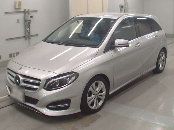Mercedes-Benz B-Class MPV, Petrol, 2019, Silver