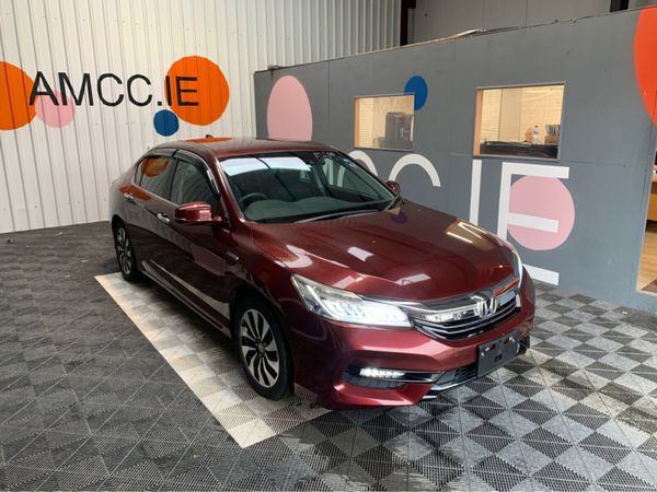 Honda Accord Saloon, Petrol Hybrid, 2018, Red