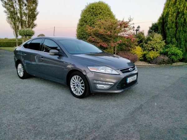 Ford Mondeo Hatchback, Diesel, 2012, Brown