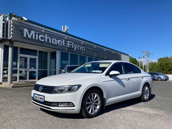 Volkswagen Passat Saloon, Diesel, 2015, White