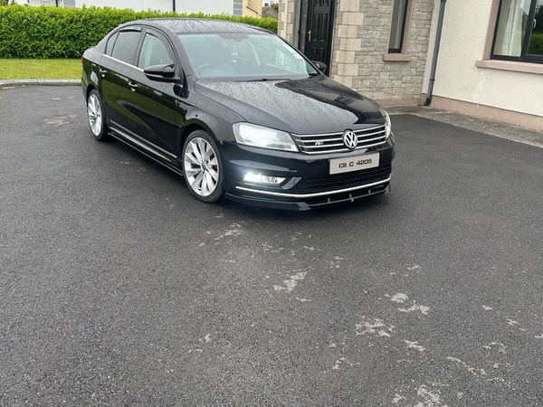 Volkswagen Passat Saloon, Diesel, 2013, Black