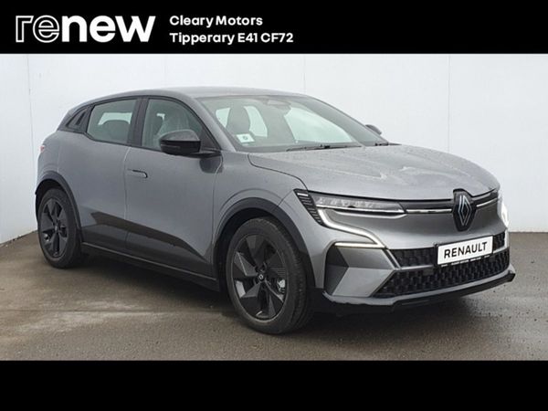 Renault Megane Hatchback, Electric, 2025, Grey