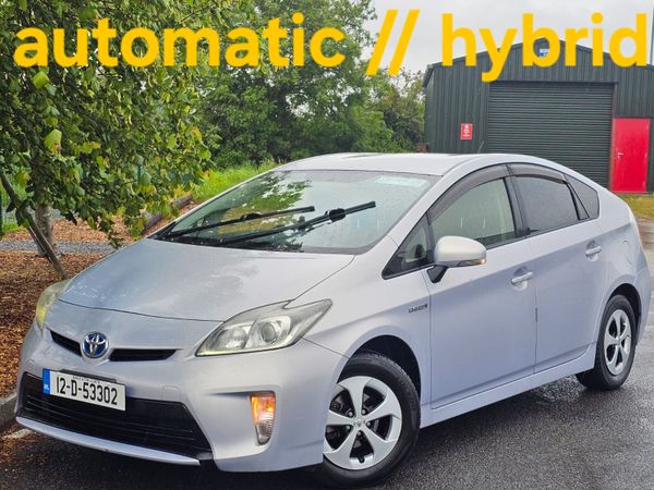 Toyota Prius Hatchback, Petrol Hybrid, 2012, Purple