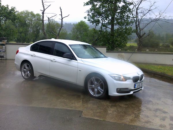 BMW 3-Series Saloon, Diesel, 2013, White