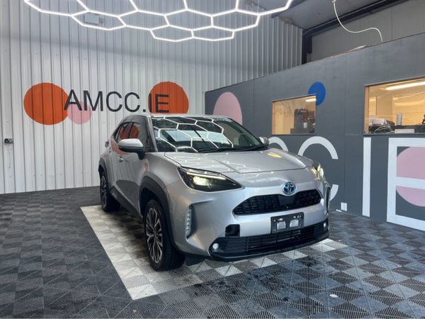 Toyota Yaris Cross SUV, Petrol Hybrid, 2020, Silver