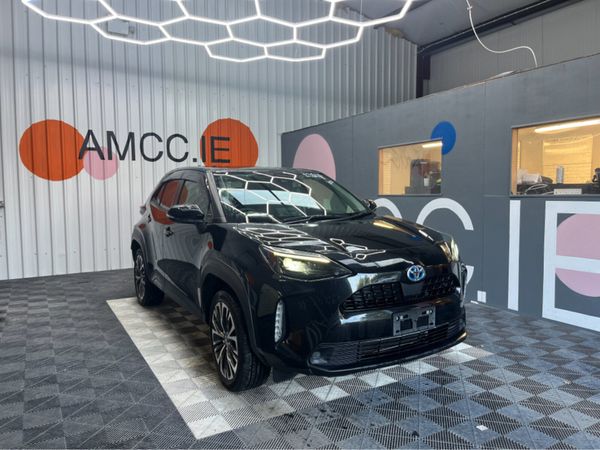 Toyota Yaris Cross SUV, Petrol Hybrid, 2021, Black
