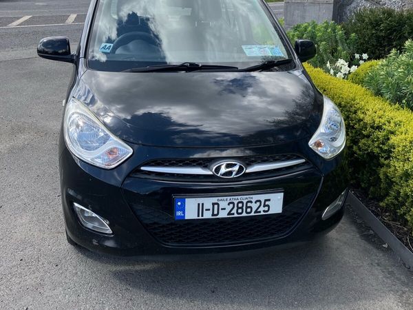 Hyundai i10 Hatchback, Petrol, 2011, Black