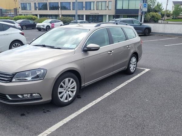Volkswagen Passat Estate, Diesel, 2014, Brown