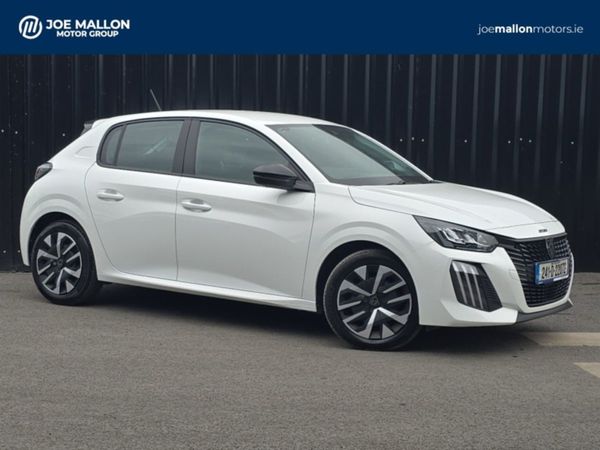 Peugeot 208 Hatchback, Petrol, 2024, White