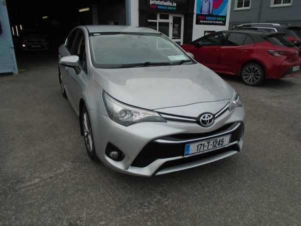 Toyota Avensis Saloon, Diesel, 2017, Grey