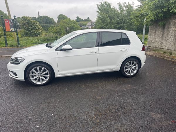 Volkswagen Golf Hatchback, Petrol, 2019, White