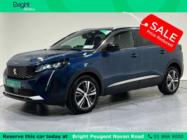 Peugeot 5008 MPV, Diesel, 2024, Blue
