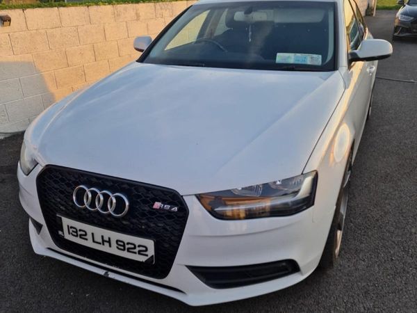 Audi A4 Saloon, Diesel, 2013, White