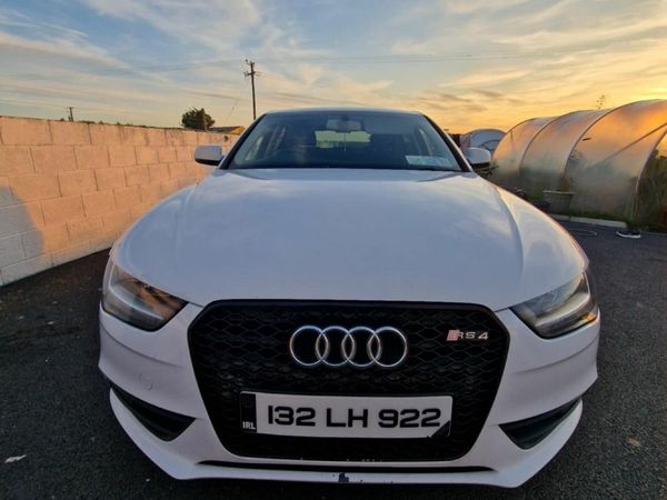 Audi A4 Saloon, Diesel, 2013, White