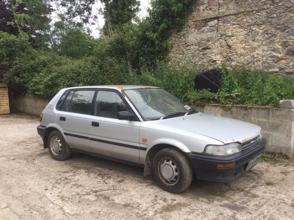 Toyota Corolla Hatchback, Petrol, 1988, Grey