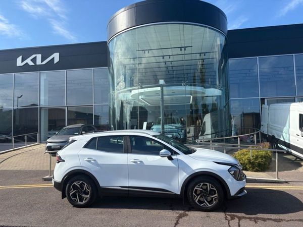 Kia Sportage SUV, Hybrid, 2023, White