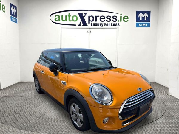 Mini Other Hatchback, Diesel, 2018, Orange
