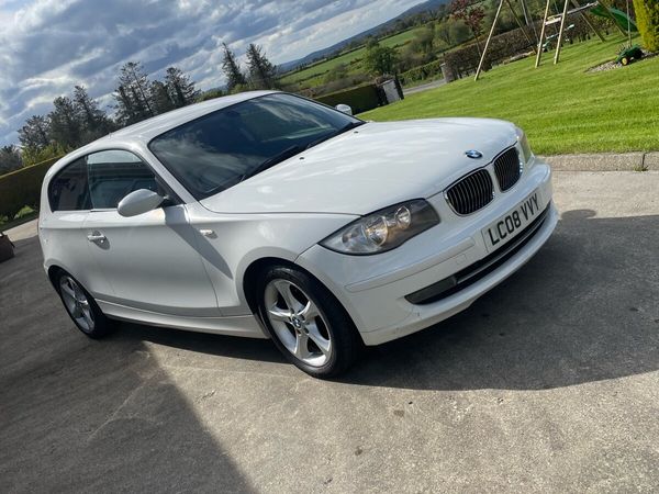 BMW 1-Series Hatchback, Diesel, 2008, White