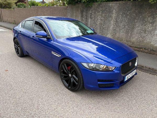 Jaguar XE Saloon, Diesel, 2016, Blue