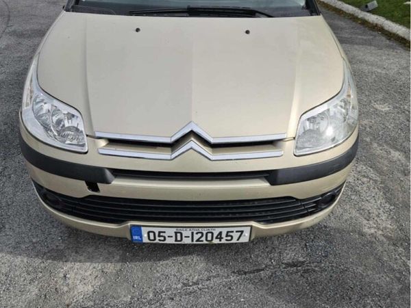 Citroen C4 Hatchback, Petrol, 2005, Gold