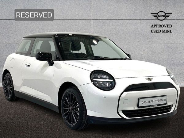 Mini Cooper Hatchback, Electric, 2025, White