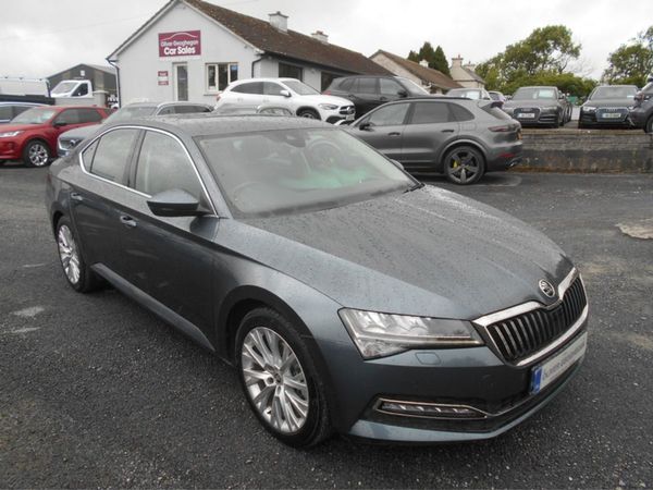Skoda Superb Hatchback, Diesel, 2021, Grey