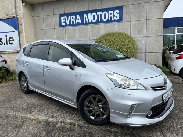 Toyota Prius MPV, Petrol Hybrid, 2014, Silver