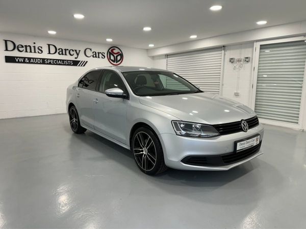 Volkswagen Jetta Saloon, Petrol, 2014, Silver