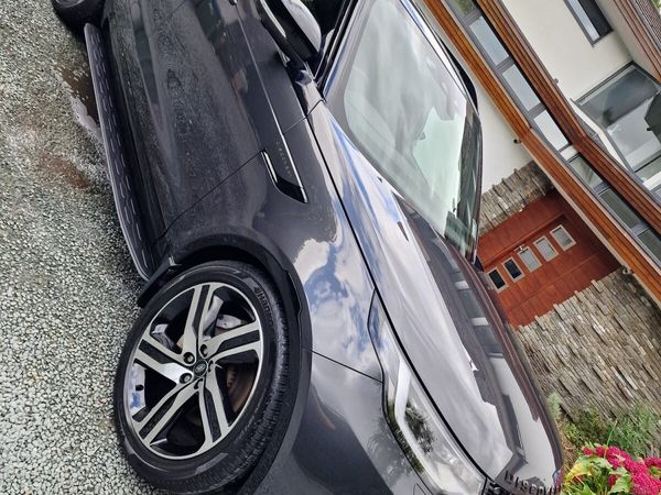 Land Rover Discovery SUV, Diesel, 2022, Grey
