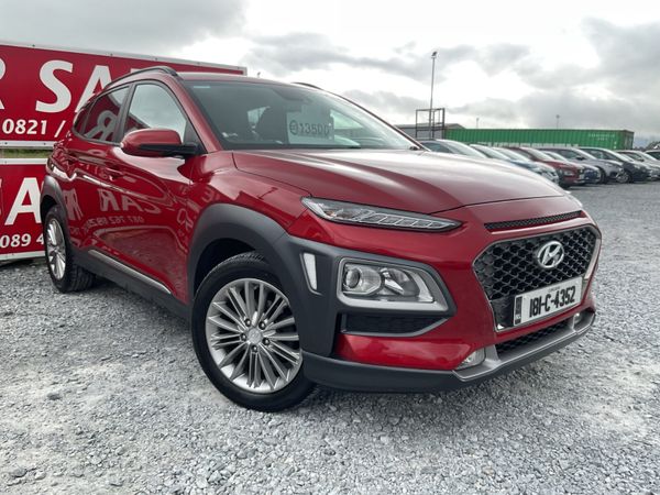 Hyundai KONA MPV, Petrol, 2018, Red