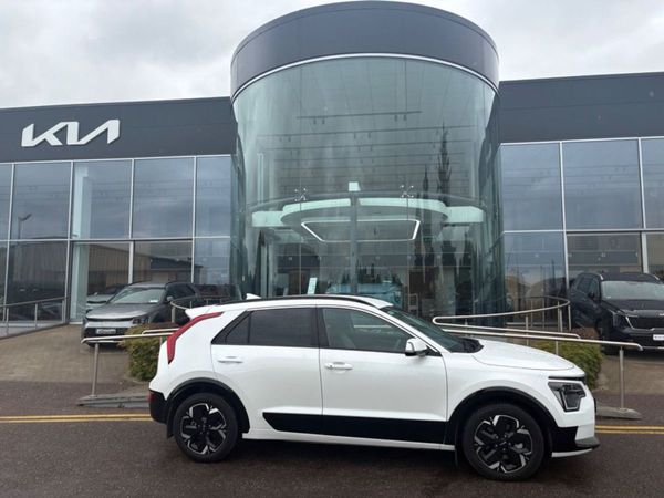 Kia Niro MPV, Electric, 2024, White