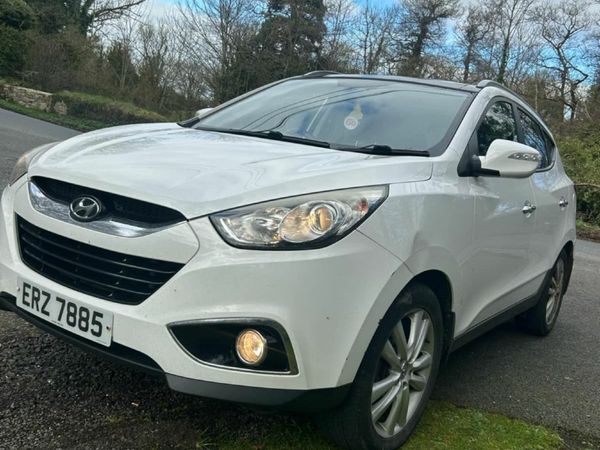 Hyundai ix35 SUV, Diesel, 2012, White