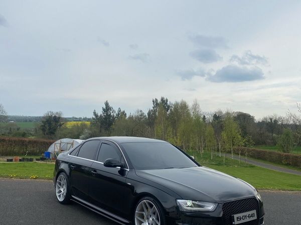 Audi A4 Saloon, Diesel, 2015, Black