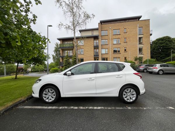Nissan Pulsar Hatchback, Petrol, 2017, White