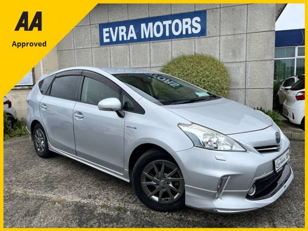 Toyota Prius MPV, Petrol Hybrid, 2014, Silver