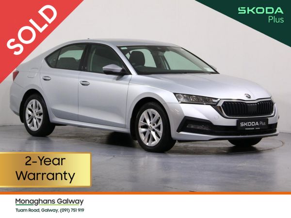 Skoda Octavia Hatchback, Petrol, 2022, Grey