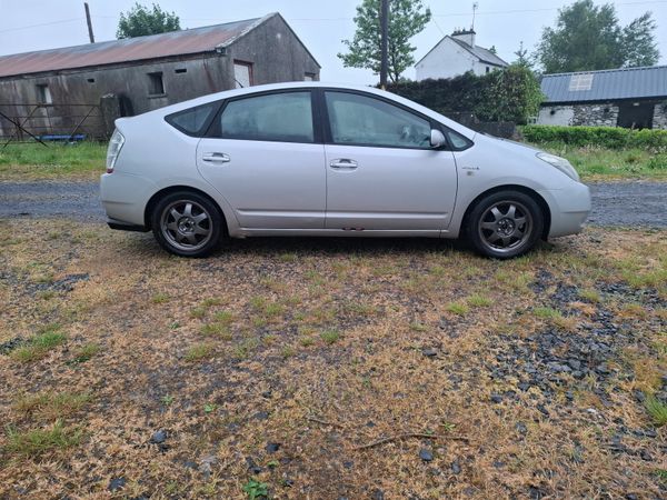 Toyota Prius Hatchback, Petrol Hybrid, 2007, Silver