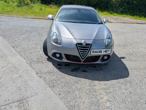 Alfa Romeo Giulietta Hatchback, Diesel, 2014, Grey