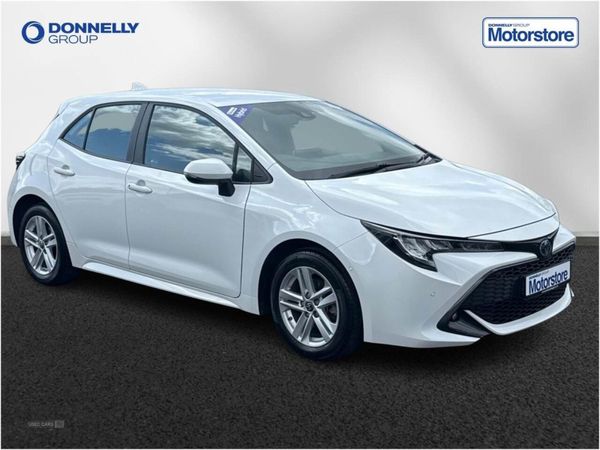 Toyota Corolla , Hybrid, 2022, White