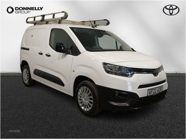 Toyota Proace , Diesel, 2022, White