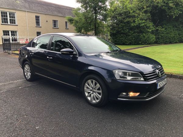 Volkswagen Passat Saloon, Diesel, 2014, Blue