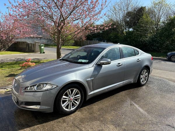 Jaguar XF Saloon, Diesel, 2014, Grey